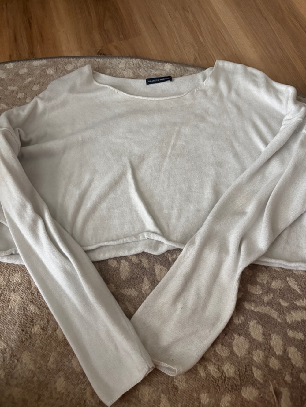 Brandy Melville Cream Cropped Long-Sleeve Top